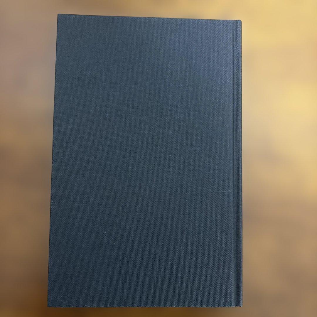 洋書 Nobody Lives For Ever SIGNED BY AUTHOR