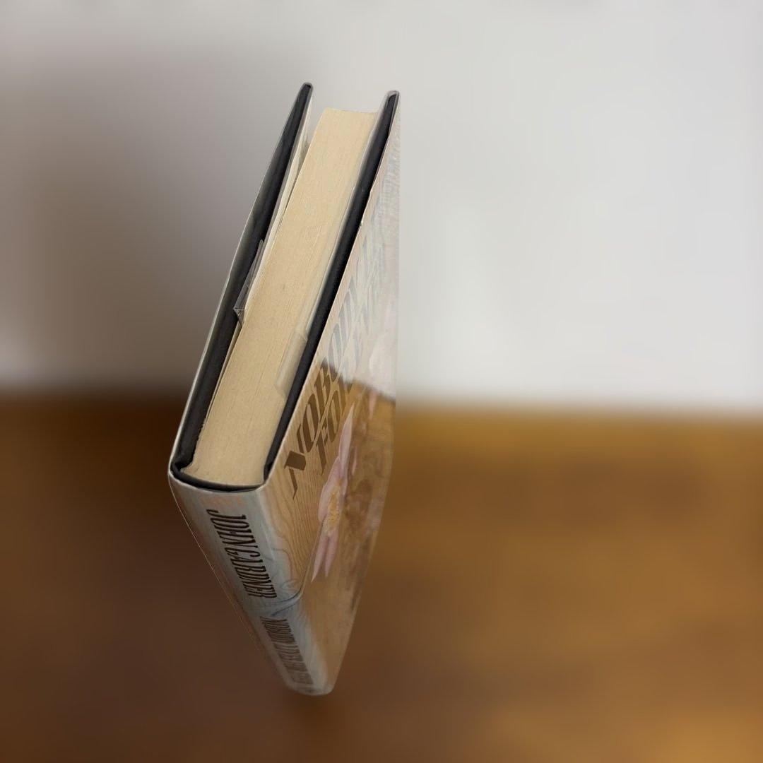 洋書 Nobody Lives For Ever SIGNED BY AUTHOR