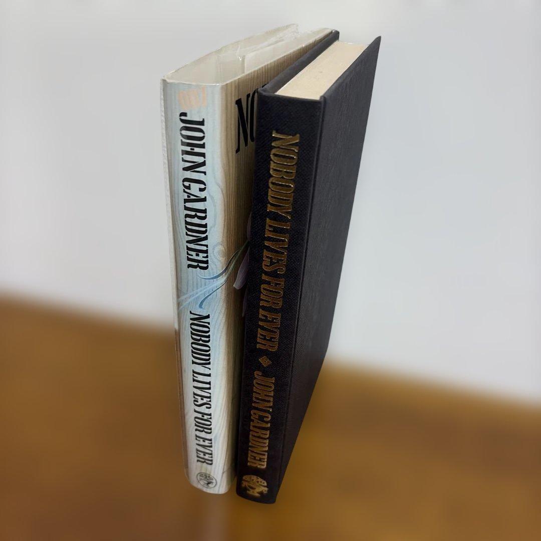 洋書 Nobody Lives For Ever SIGNED BY AUTHOR