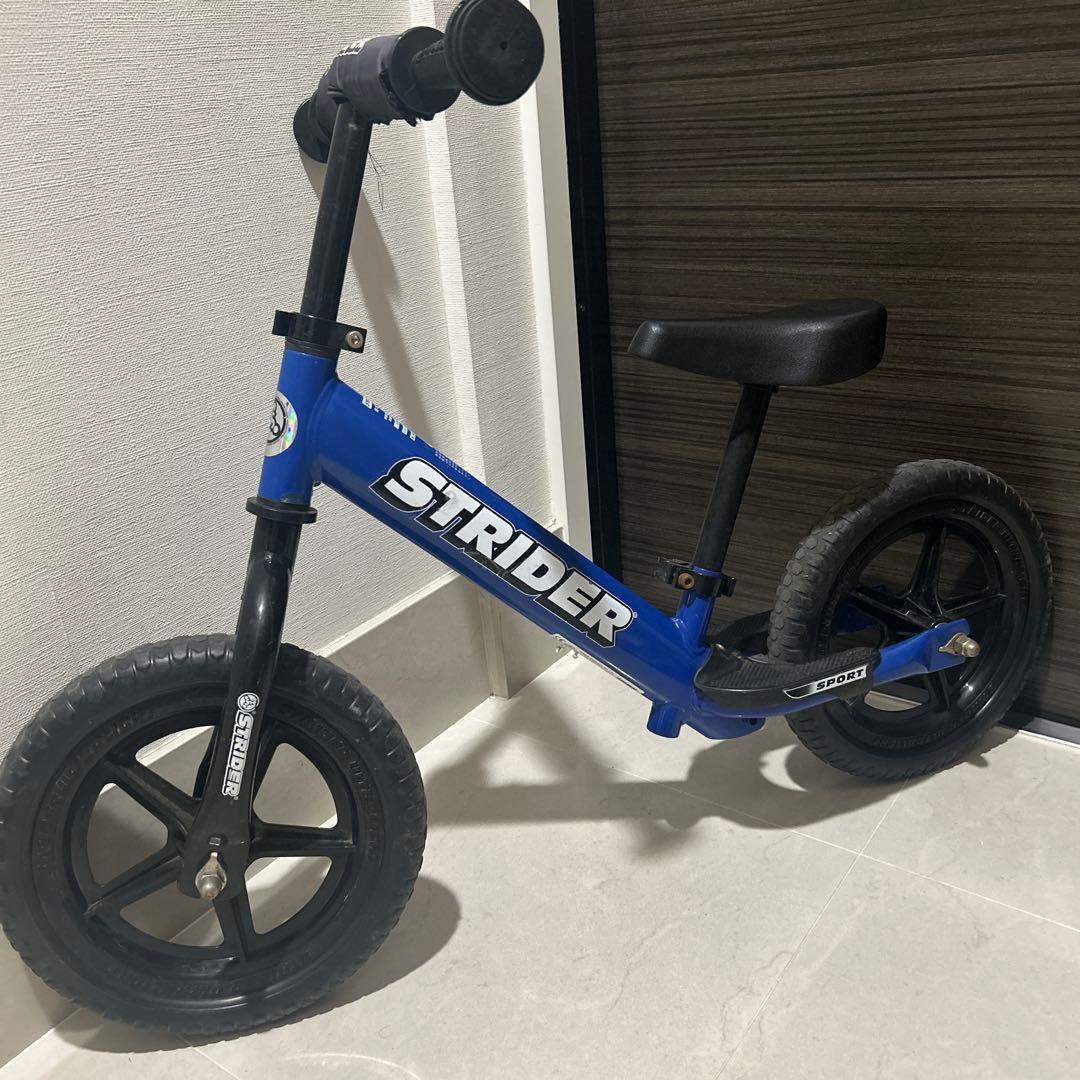STRIDER バランスバイク 12 とGLOBBER 三輪キックボード　セット