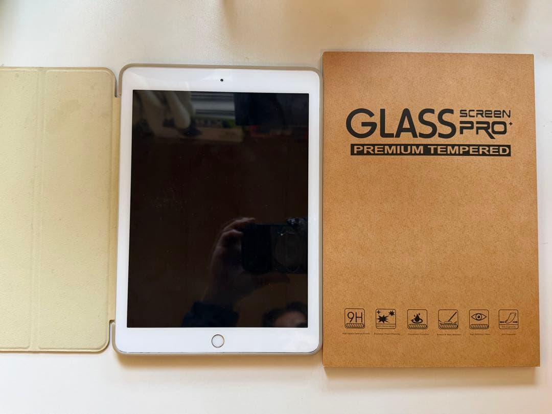 iPad6世代 128GB 最大バッテリー100% ケース、フィルムつき
