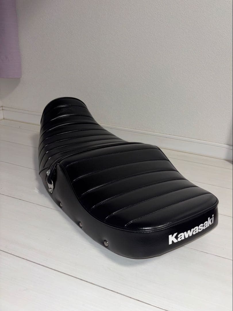Kawasaki ゼファーχ タックロール シート （ ゼットファーザー ）