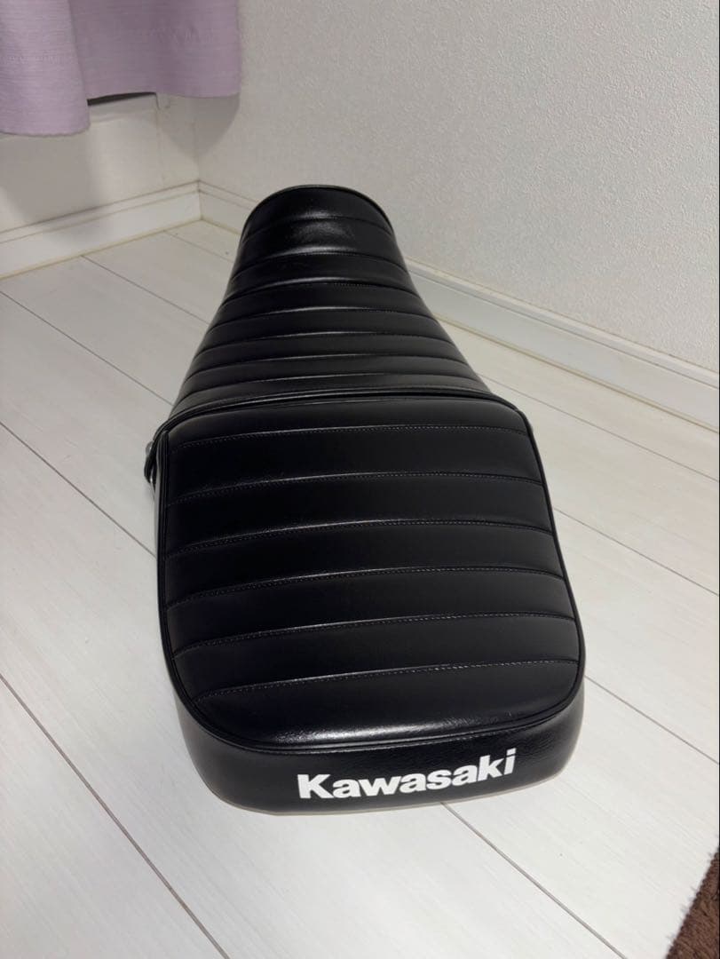 Kawasaki ゼファーχ タックロール シート （ ゼットファーザー ）