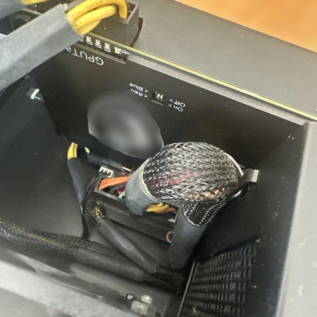 MSI AIR BOOST + Razer Core X Chroma 箱無し
