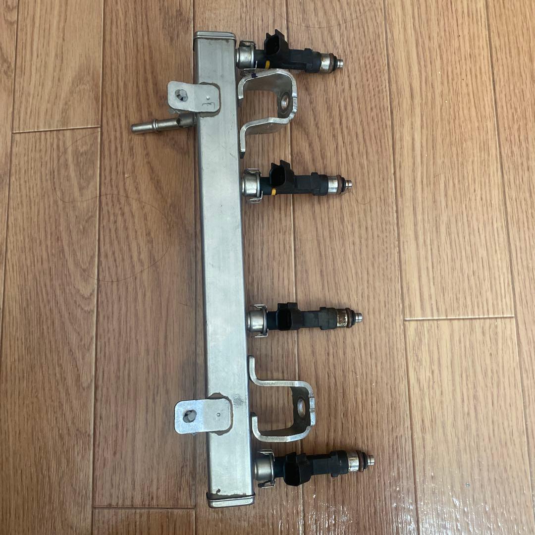 ncロードスターインジェクター・フューエルディストリビューター