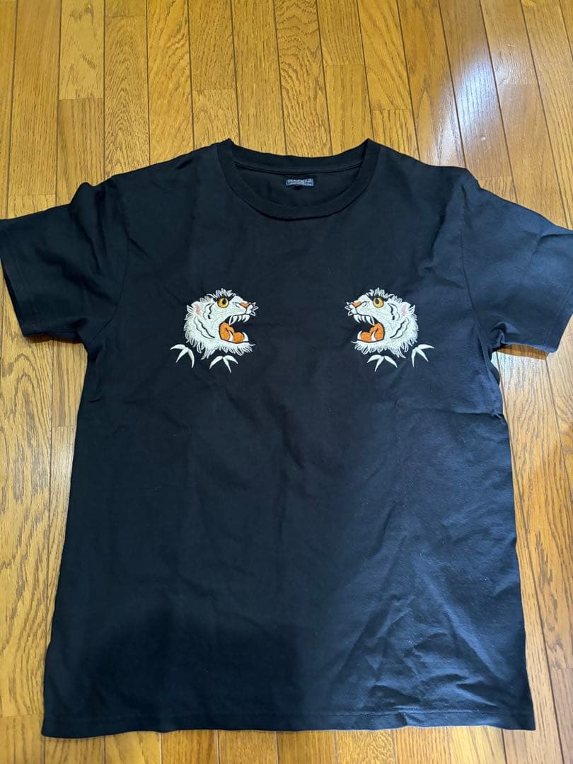 美品　スカT テーラー東洋　タイガー刺繍　Tシャツ L 黒