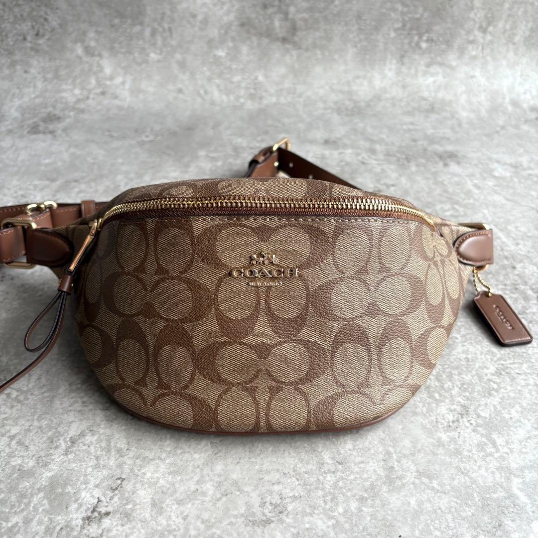 【極美品】COACH シグネチャー ボディバッグ ショルダーバッグ クロスボディ
