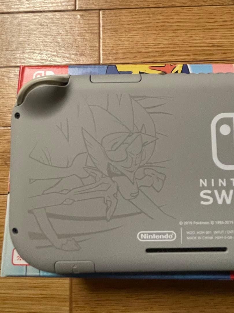 【ジャンク品】Nintendo Switch Lite ザシアン・ザマゼンタ