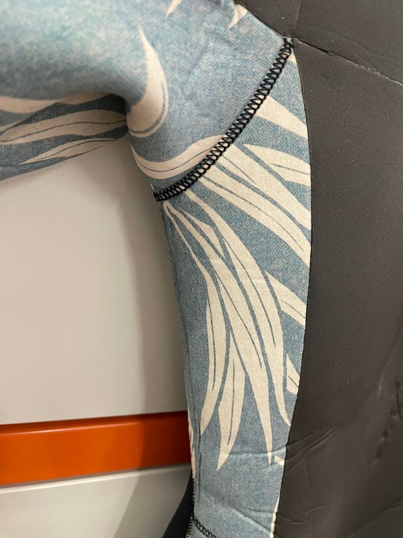 BILLABONG NEW CARBON-X SUPER BLACK セミドライ