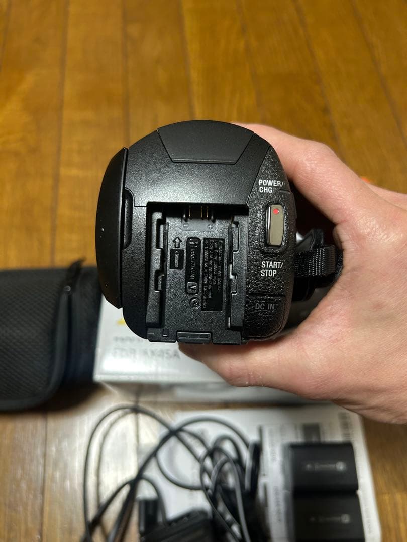 ビデオカメラ　SONY FDR-AX45A 4K ハンディカム 美品！