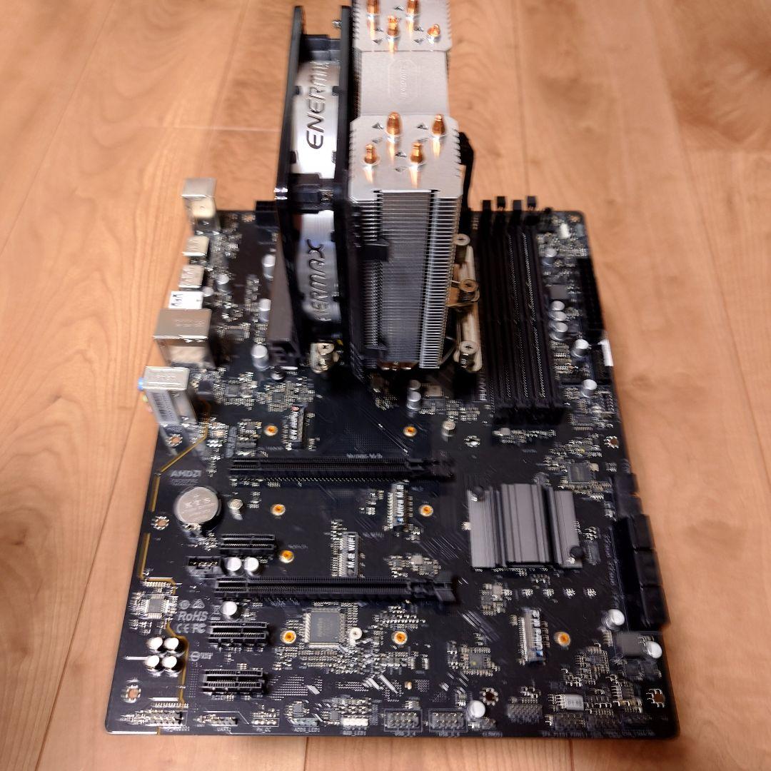 CPU 11700f h570 phantom gaming 4