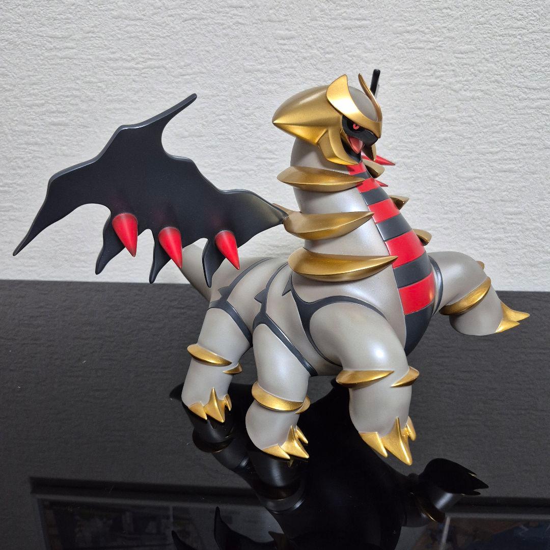 海外版 ポケモンスケールワールド ギラティナ