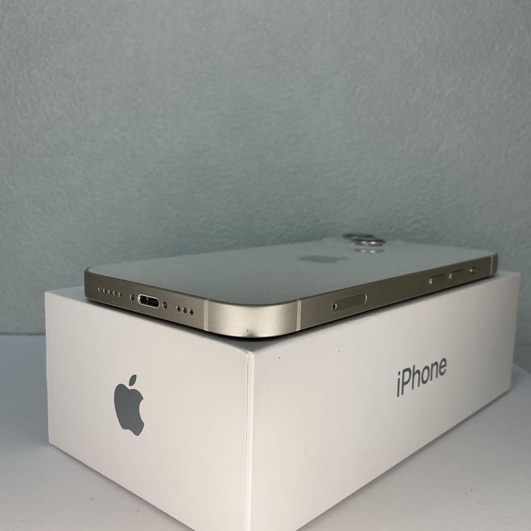 【美品】iPhone13 256GB 新品バッテリー100% SIMフリー