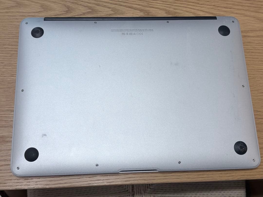 【にっし〜。♪ 】Apple MacBook Air シルバー