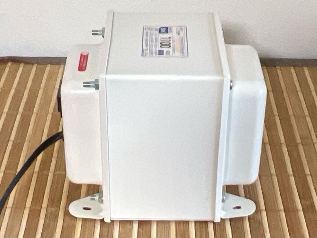 SK-1100EX 変圧器 1100W 昇降両用 AC240V⇔AC100V