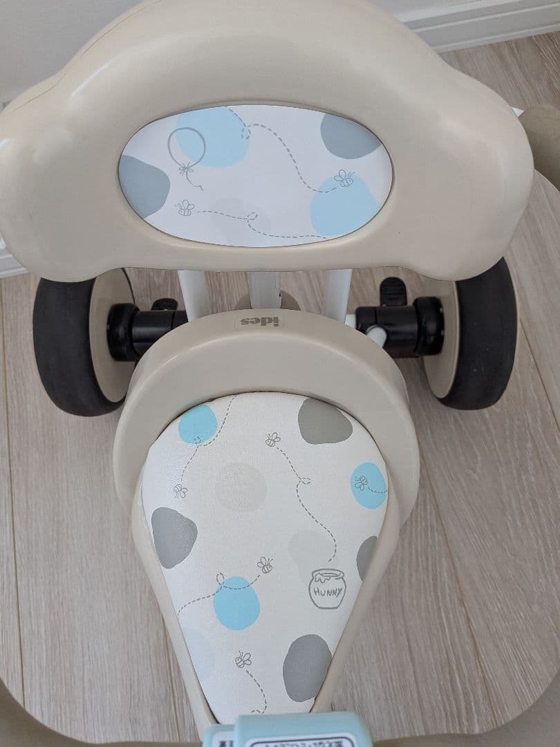 アイデス ナチュラル トライク プー&ハニー　三輪車 ステップ付