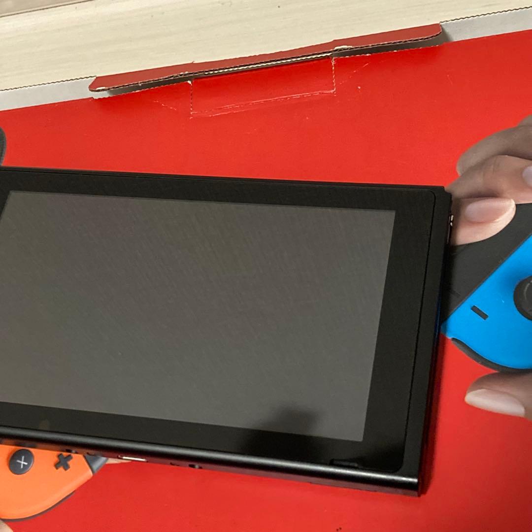 ニンテンドー Nintendo Switch 本体　メモリーカード付き