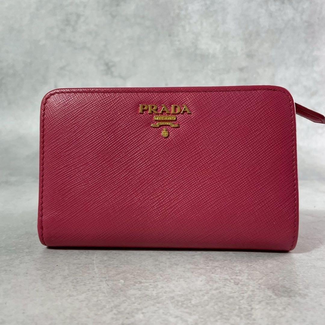 サフラン✨PRADA 1ML225 二つ折り財布 レザー ピンク メタル