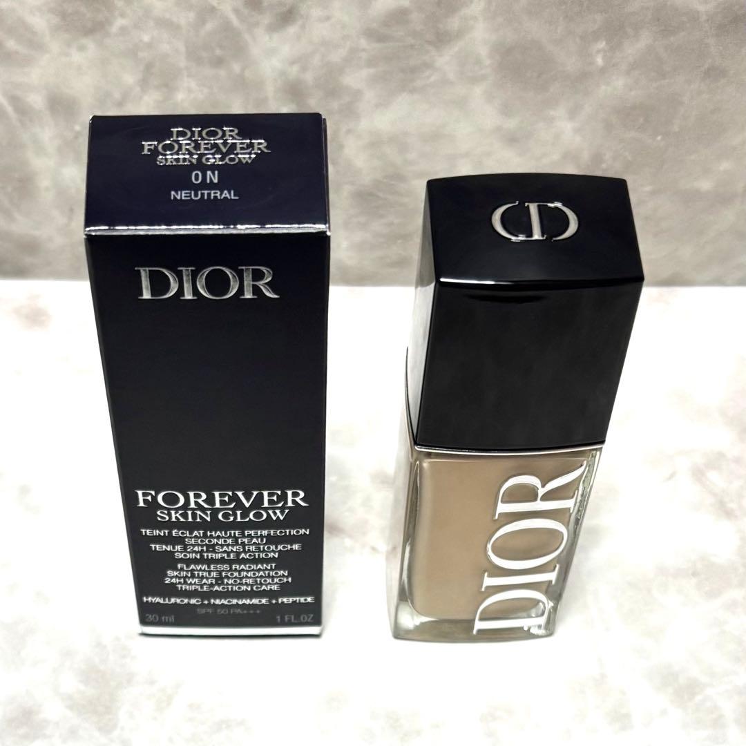 Dior フォーエヴァー フルイドスキングロウ 0Nニュートラル