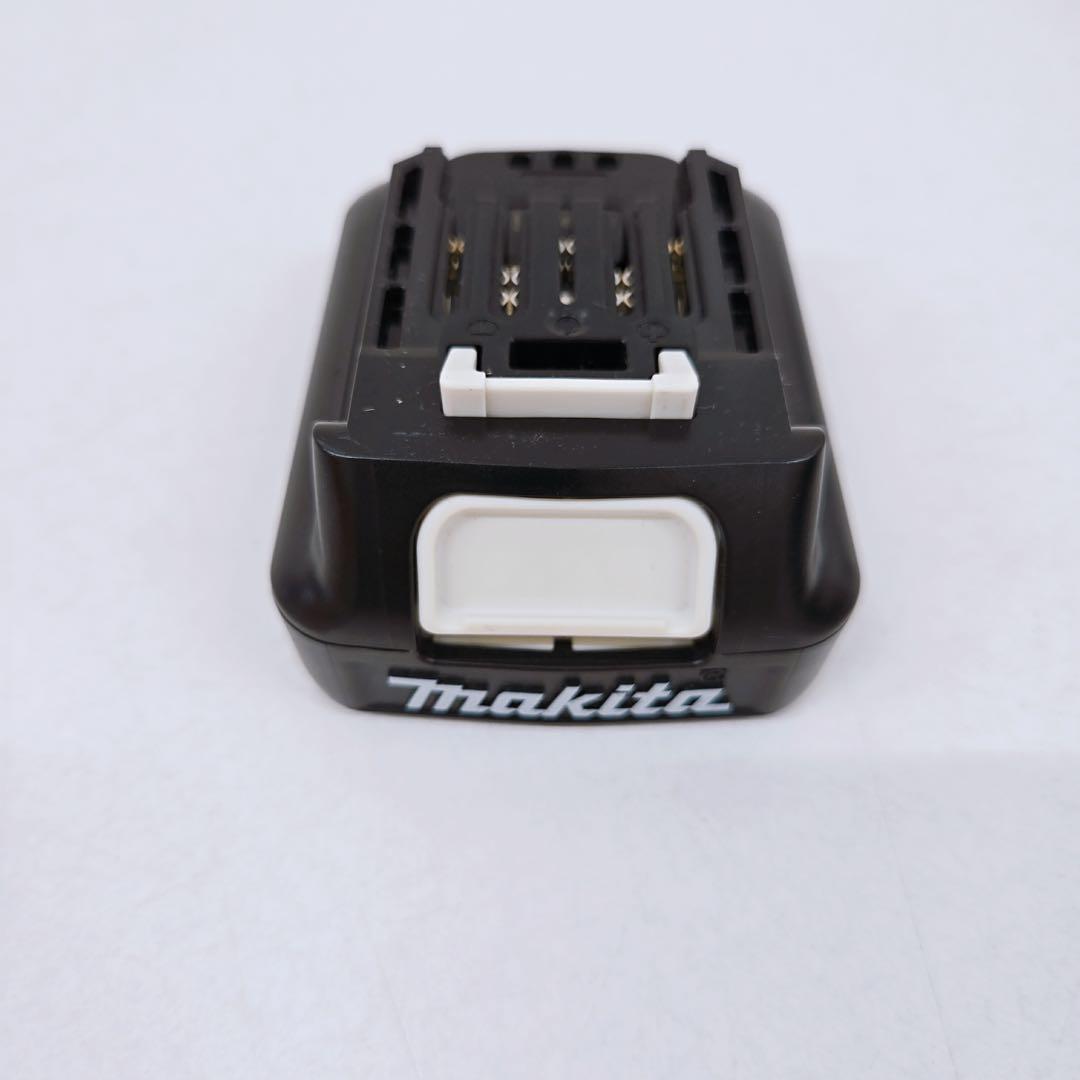 makita 充電式クリーナ CL108FD ホワイト