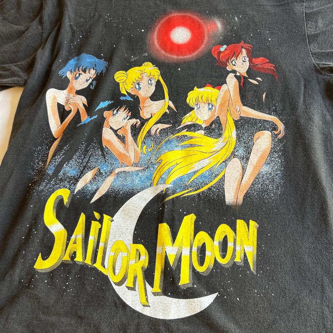 セーラームーンTシャツ ビンテージデザイン 海外デザイン 新品未使用