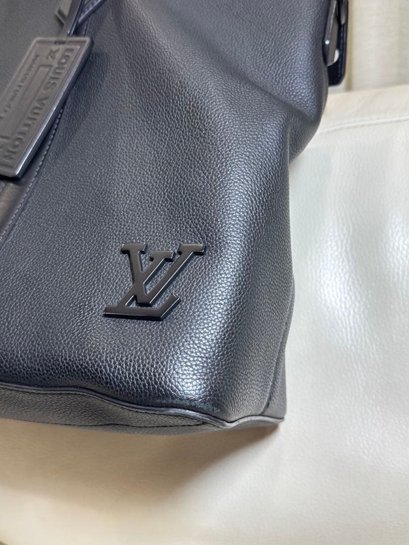 【定価61.6万・極上のカーフレザー】LOUIS VUITTON ロックイット