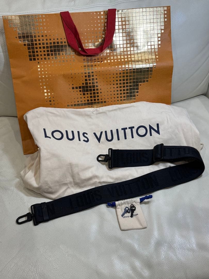 【定価61.6万・極上のカーフレザー】LOUIS VUITTON ロックイット