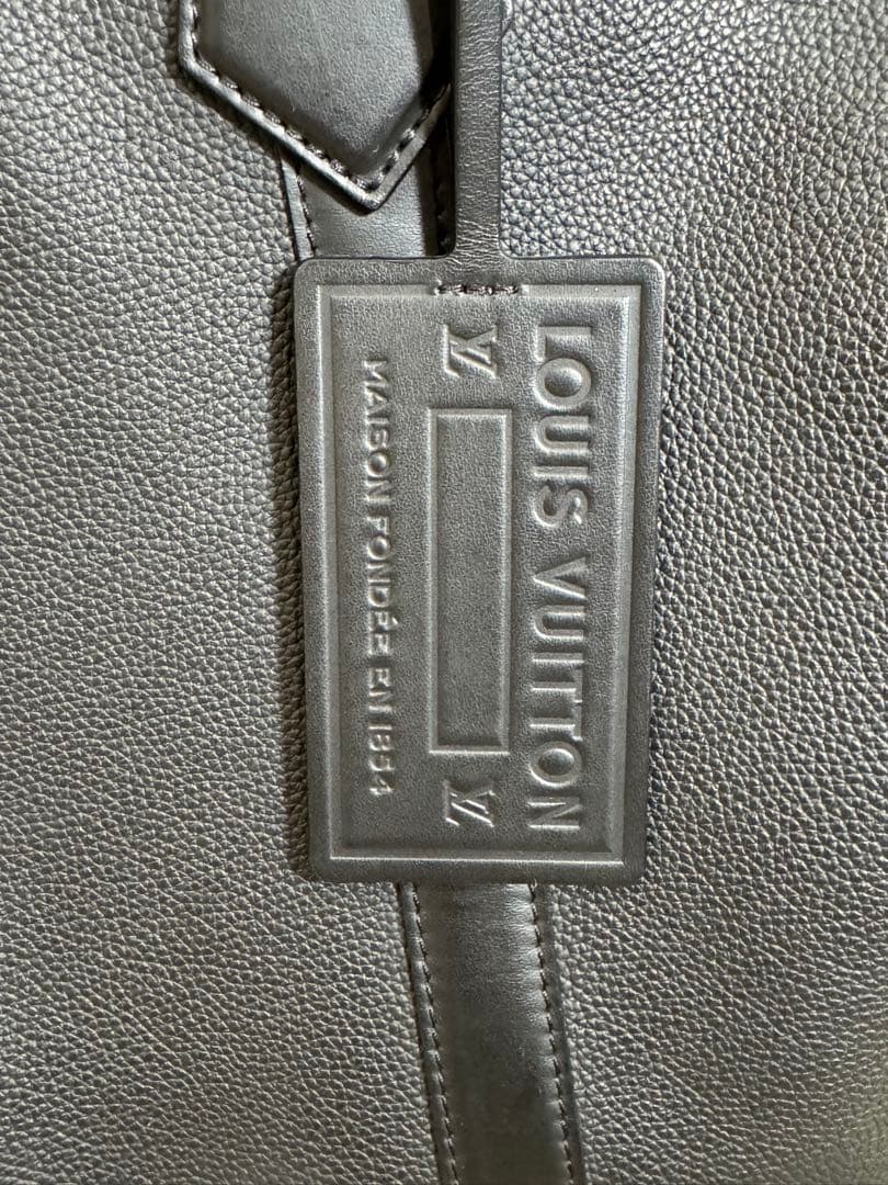 【定価61.6万・極上のカーフレザー】LOUIS VUITTON ロックイット