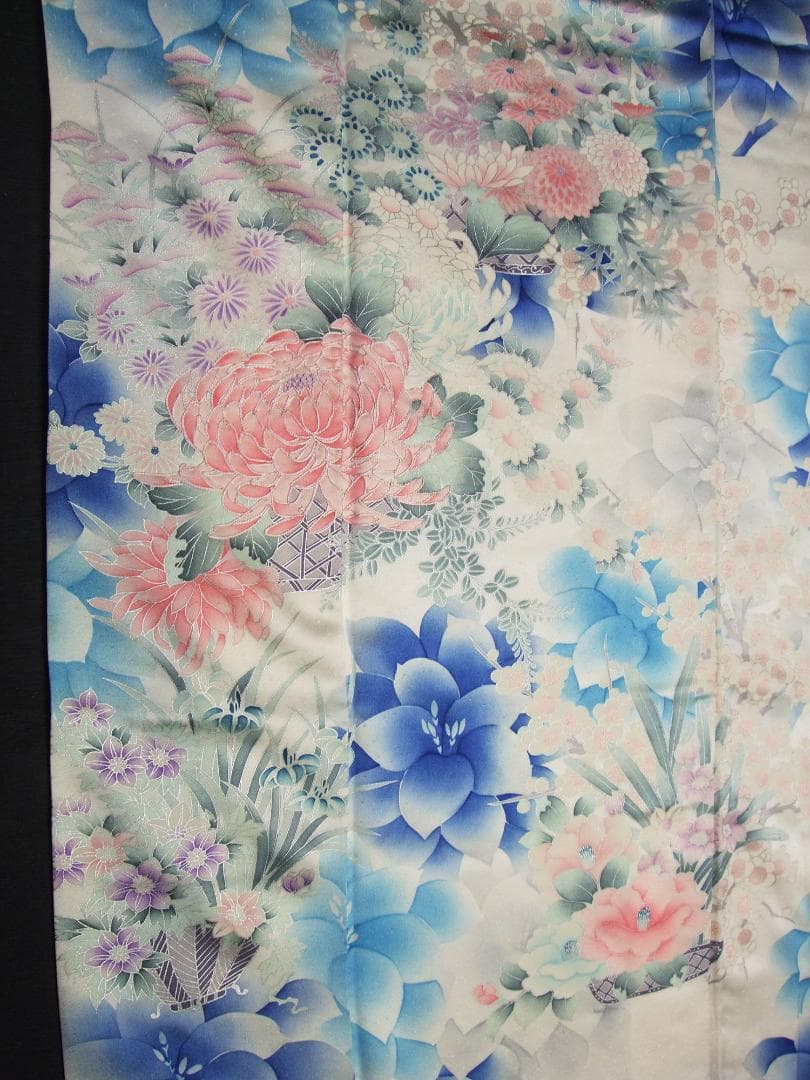大輪菊と清楚な草花 振袖フルセット 7点　手刺繍　ｍ8 成人式