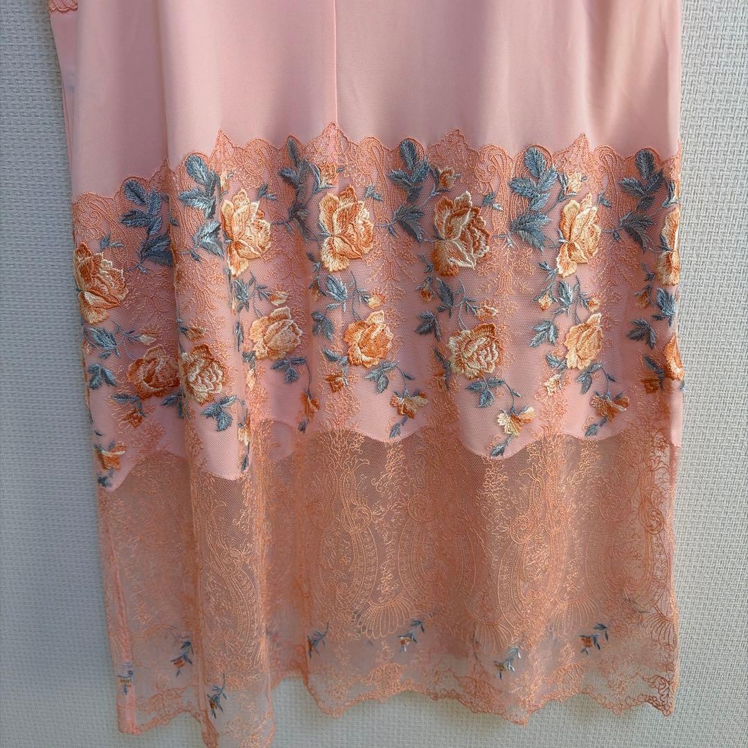 新品タグ付　Trefle 花柄刺繍 コーラルピンク レースキャミソール