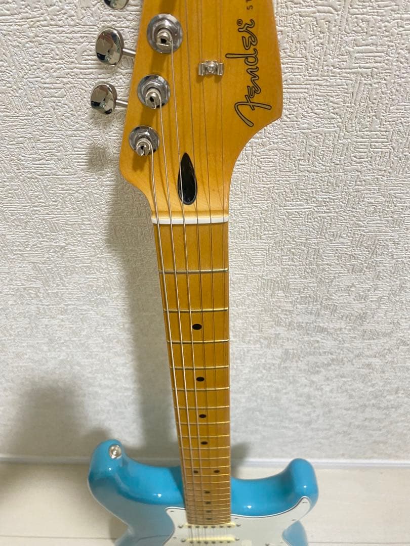 美品　FENDER PLYER II ストラトキャスター数日で終了予定となります