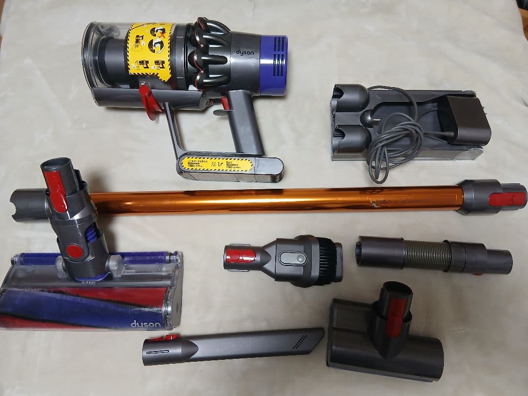 Dyson V10 SV12 フルセット 壁掛け充電ドック付(52)
