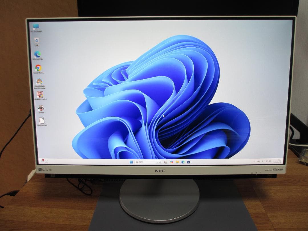 Windowsデスクトップ NEC/PC-DA770GAW/i7-7500U/256GB/8GB/Win11