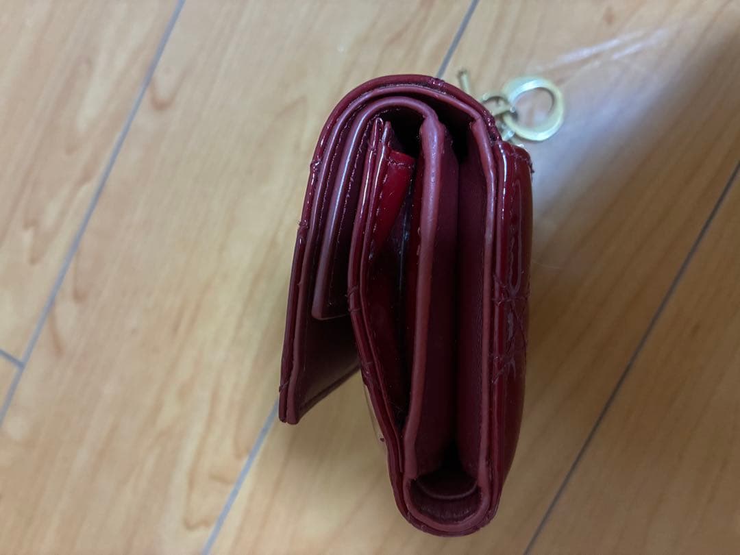 Lady Dior Lotus ウォレット　カナージュパテントカーフスキン　財布