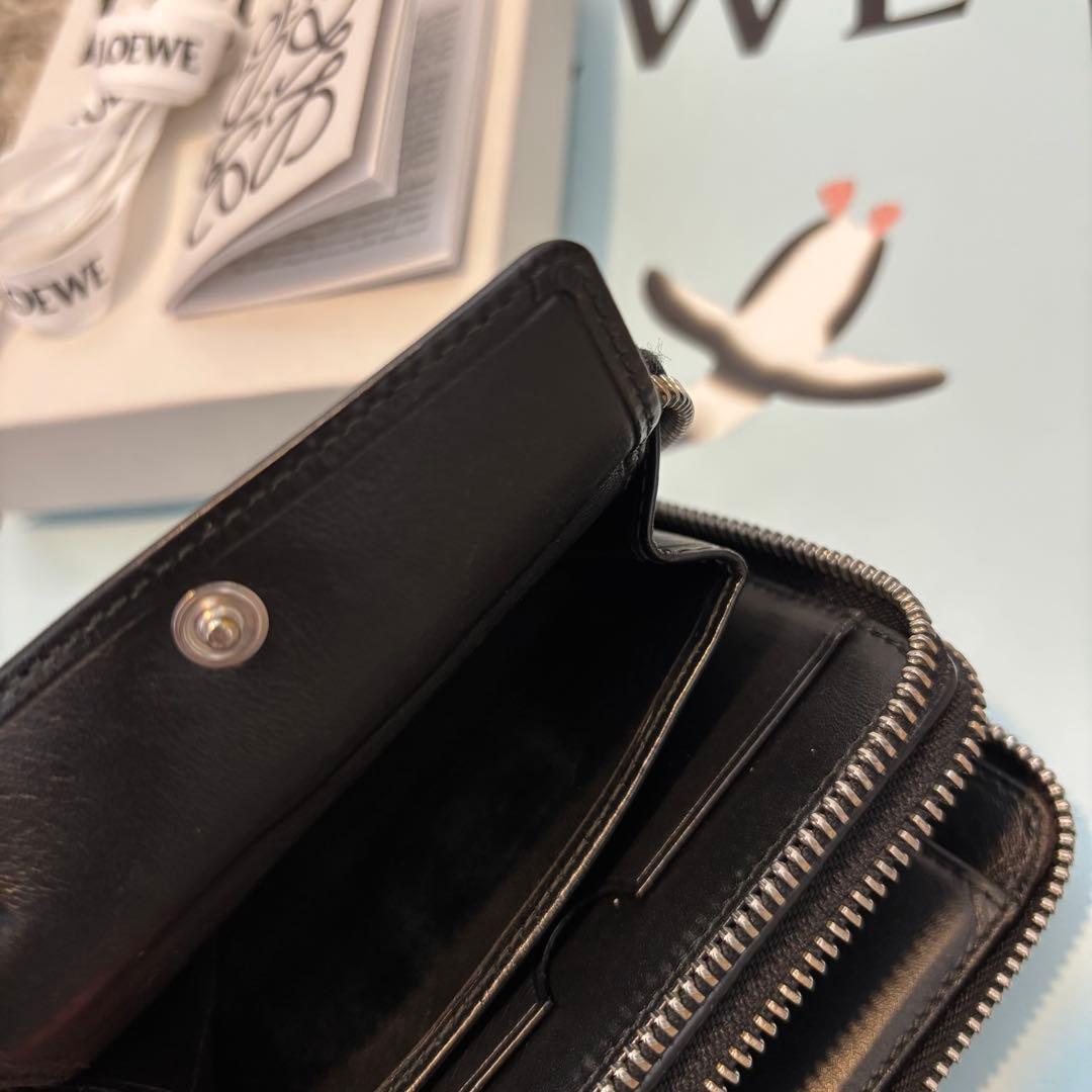 LOEWE リピートアナグラム ブラック 二つ折り ミニウォレット ジップ