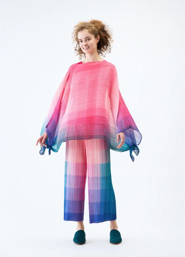 【タグ付新品未使用】PLEATS PLEASE PHOTON マダムT