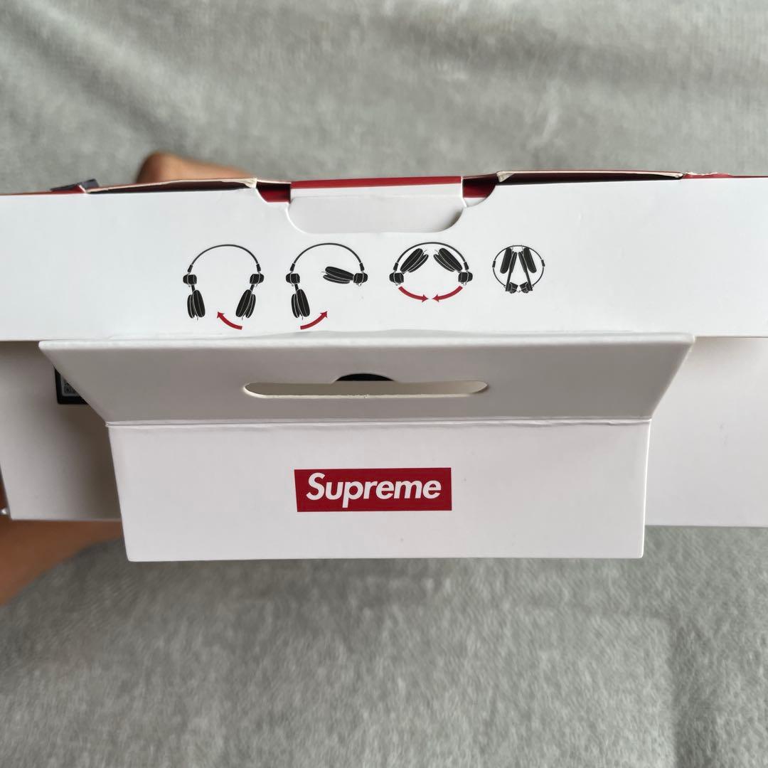 ヘッドホン Supreme / Koss Portapro Headphones white