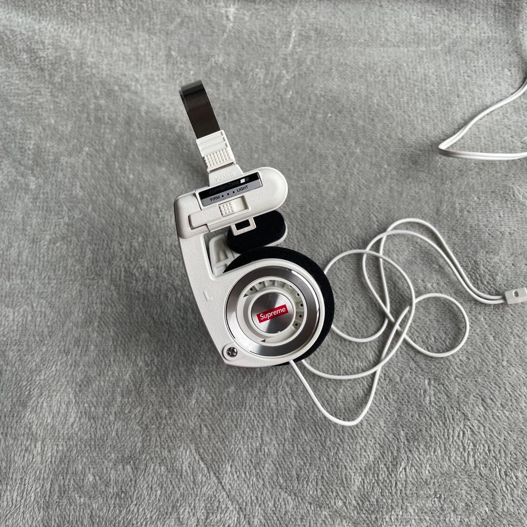 ヘッドホン Supreme / Koss Portapro Headphones white