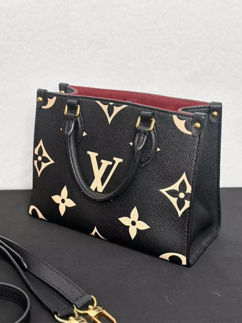 LOUIS VUITTON オンザゴー PM