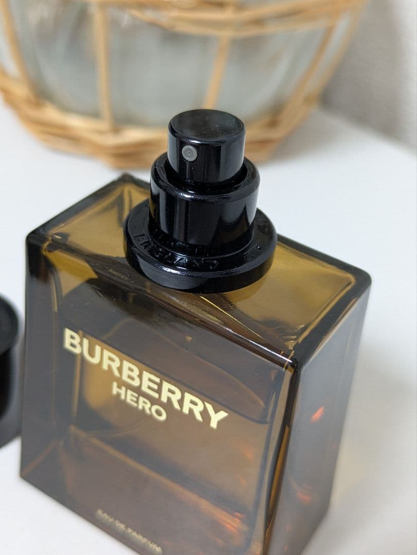 香水(男性用) Burberry Hero EDP 50ml