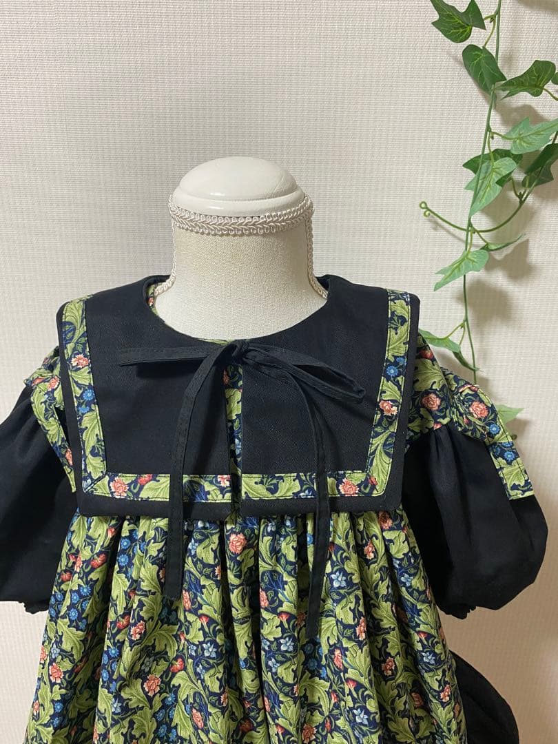 ハンドメイド　ふっくら袖ワンピース