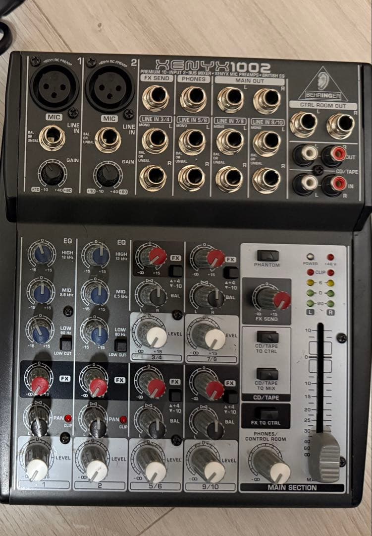 BEHRINGER XENYX 1002 アナログミキサー