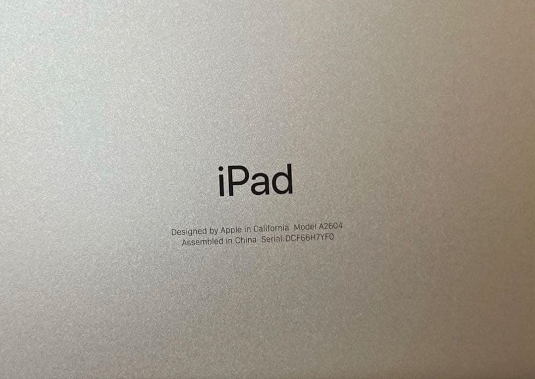 箱付き　iPad第9世代　Wi-Fi＋Cellular 64GB