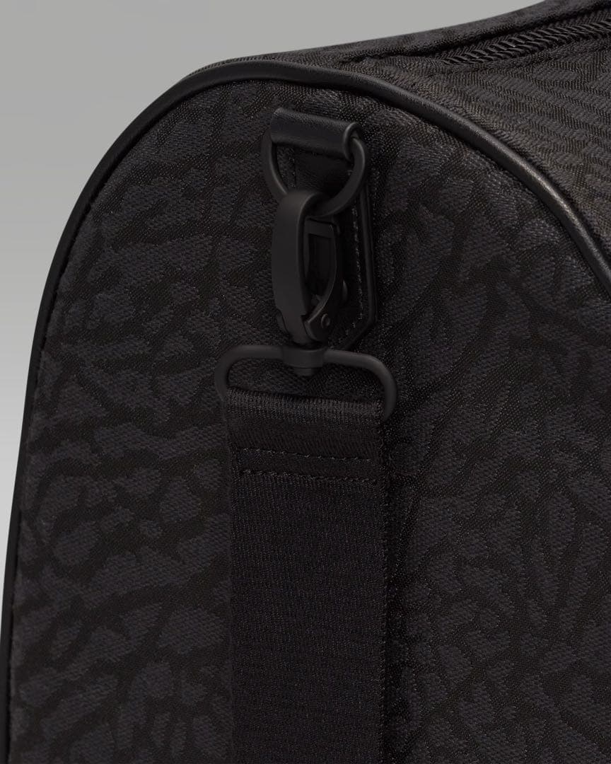 40Ｌ新品未使用NIKE AIRJORDANアイコンダッフルバッグボストンバッグ