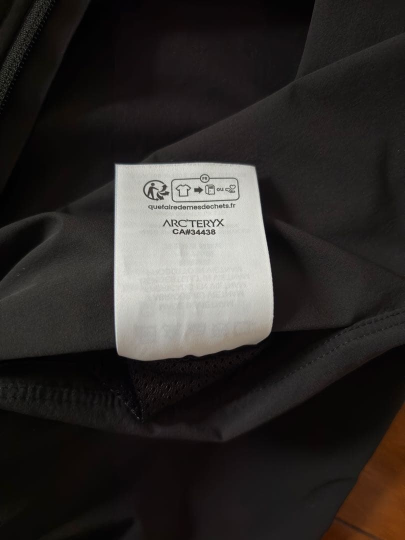 ARC'TERYX ガンマライトウェイトジャケット men's S ブラック