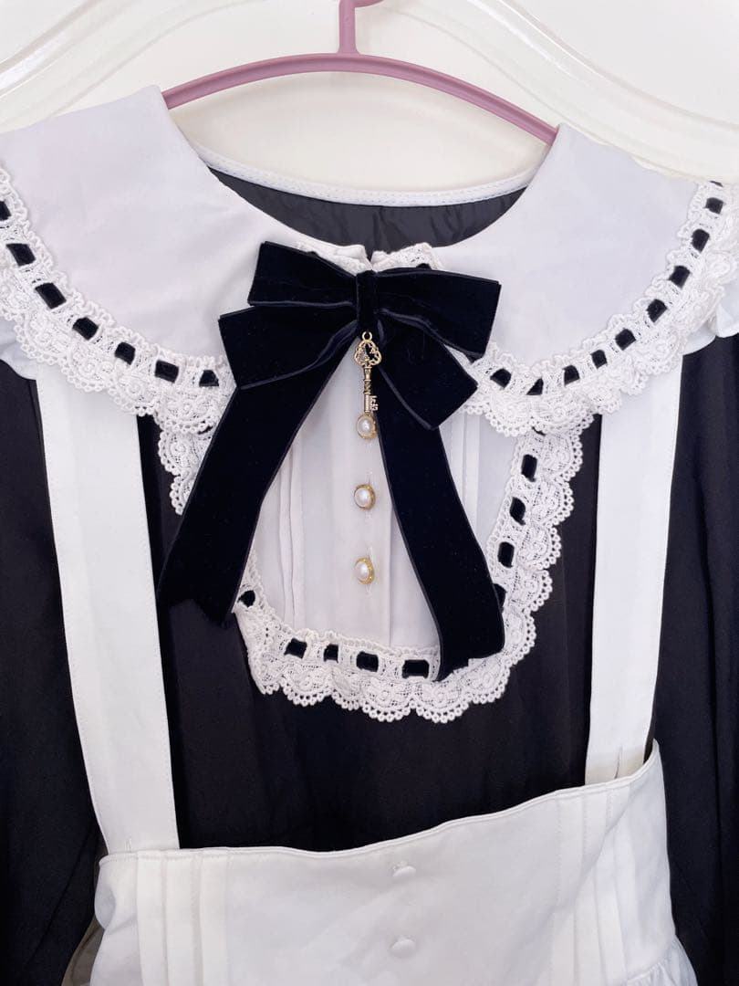amavel マイド服　ワンピース　エプロン付き