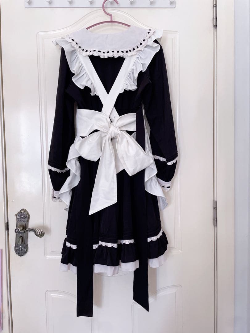 amavel マイド服　ワンピース　エプロン付き