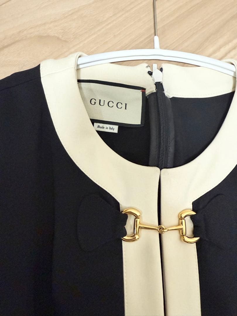 GUCCI 半袖ワンピース　Mサイズ