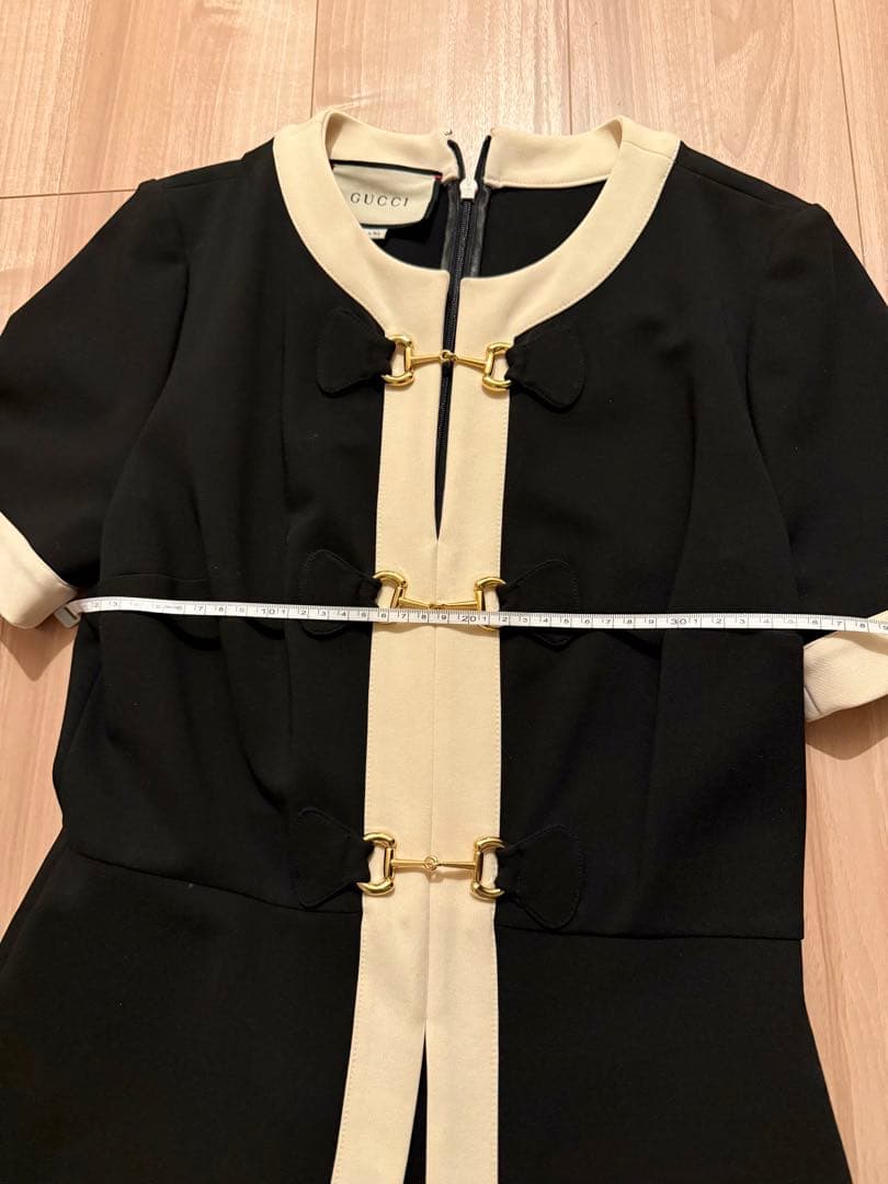 GUCCI 半袖ワンピース　Mサイズ