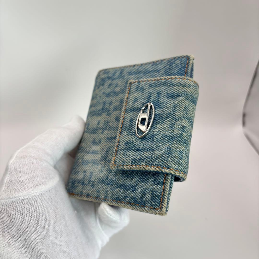 DIESEL 二つ折り財布　デニム　Dロゴ　キャンバス　シルバー　財布　レザー